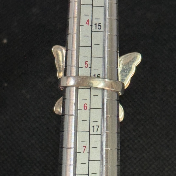 Sterling Silver Abalone Butterfly Ring with Articulated Wings - Picture 11 of 12
